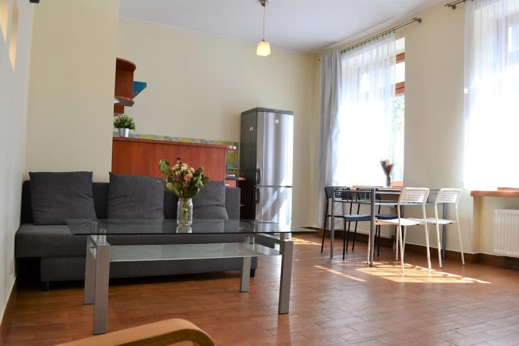 Kaletnicza Old Town Apartment กดัญสก์ ภายนอก รูปภาพ